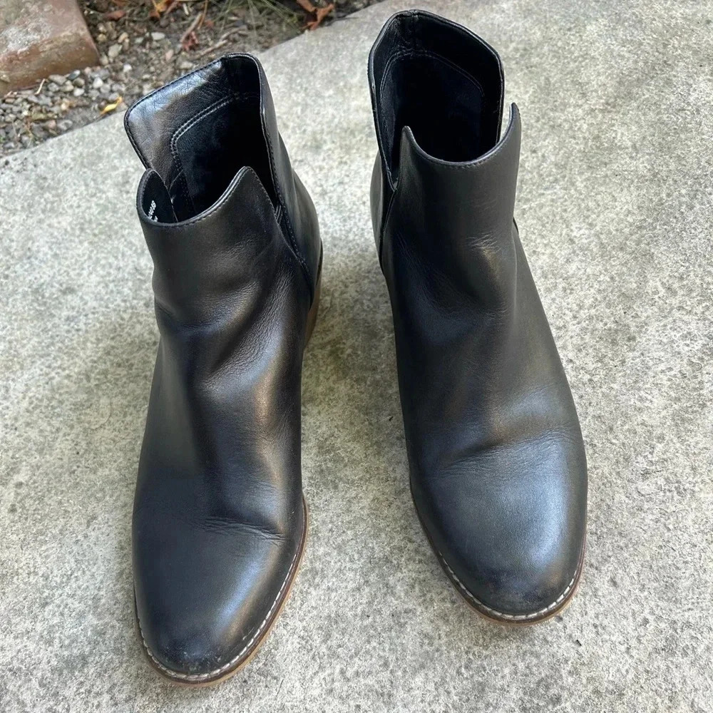 Cole Haan Abbot Ankle  Booties, size 8